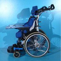 Scaun cu rotile pentru copii